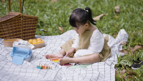 Asian-kid-at-the-park