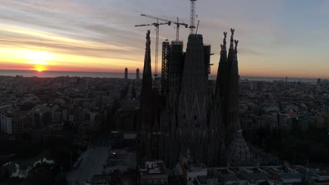 temple expiatori la sagrada familia in barcelona, catalonia, spain