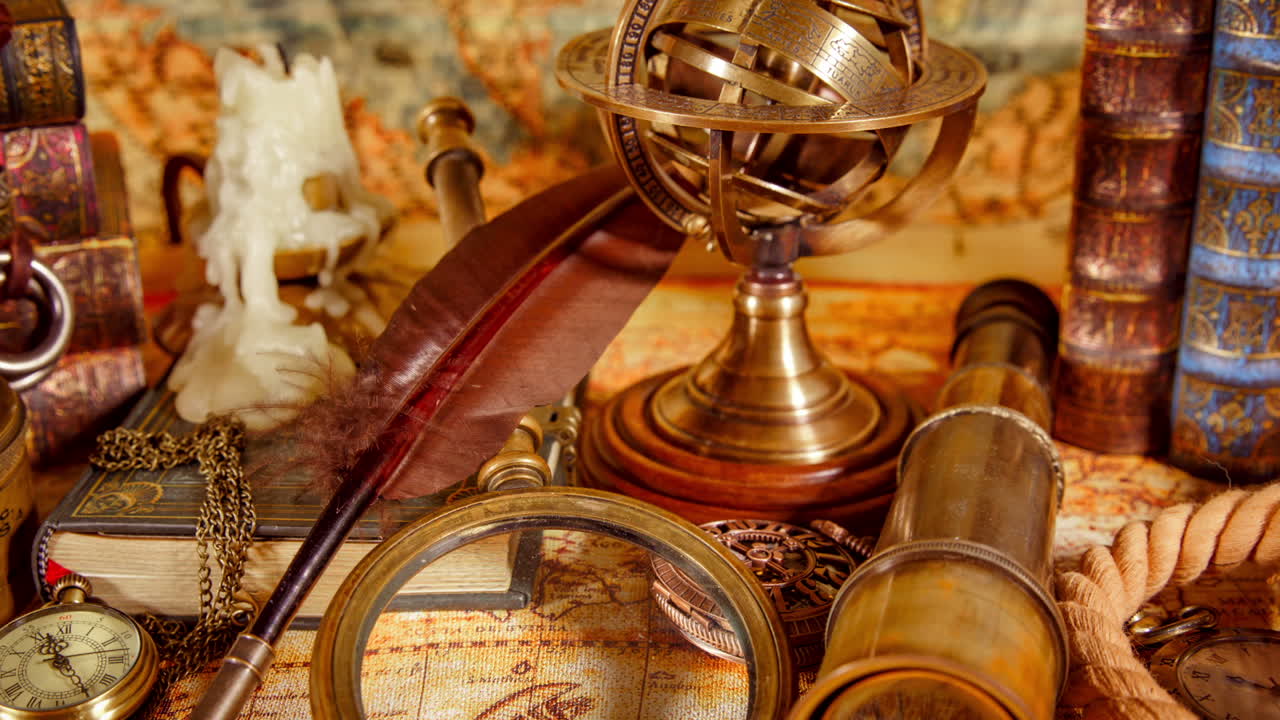 una lupa vintage se encuentra en un antiguo mapa del mundo