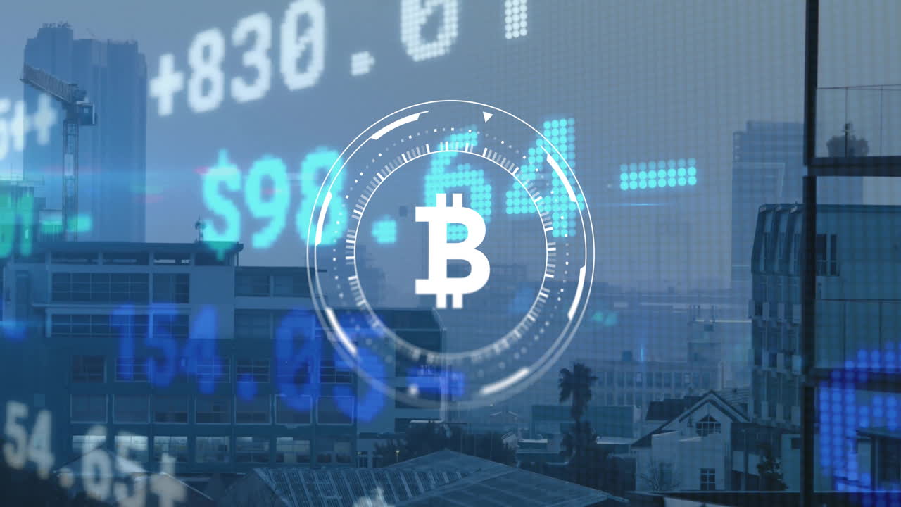 animación del procesamiento de datos financieros sobre símbolos de bitcoin y paisaje urbano