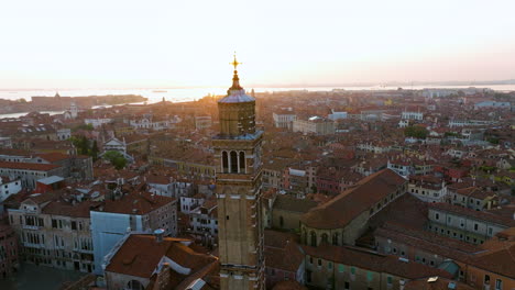 San-Maurizio-Church,-Santo-Stefano-Campanile-In-Campo-San-Maurizio,-Venice,-Italy