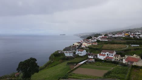 葡萄牙阿佐爾群島維拉弗蘭卡杜坎波市 (vila franca do campo) 的一個民事教區