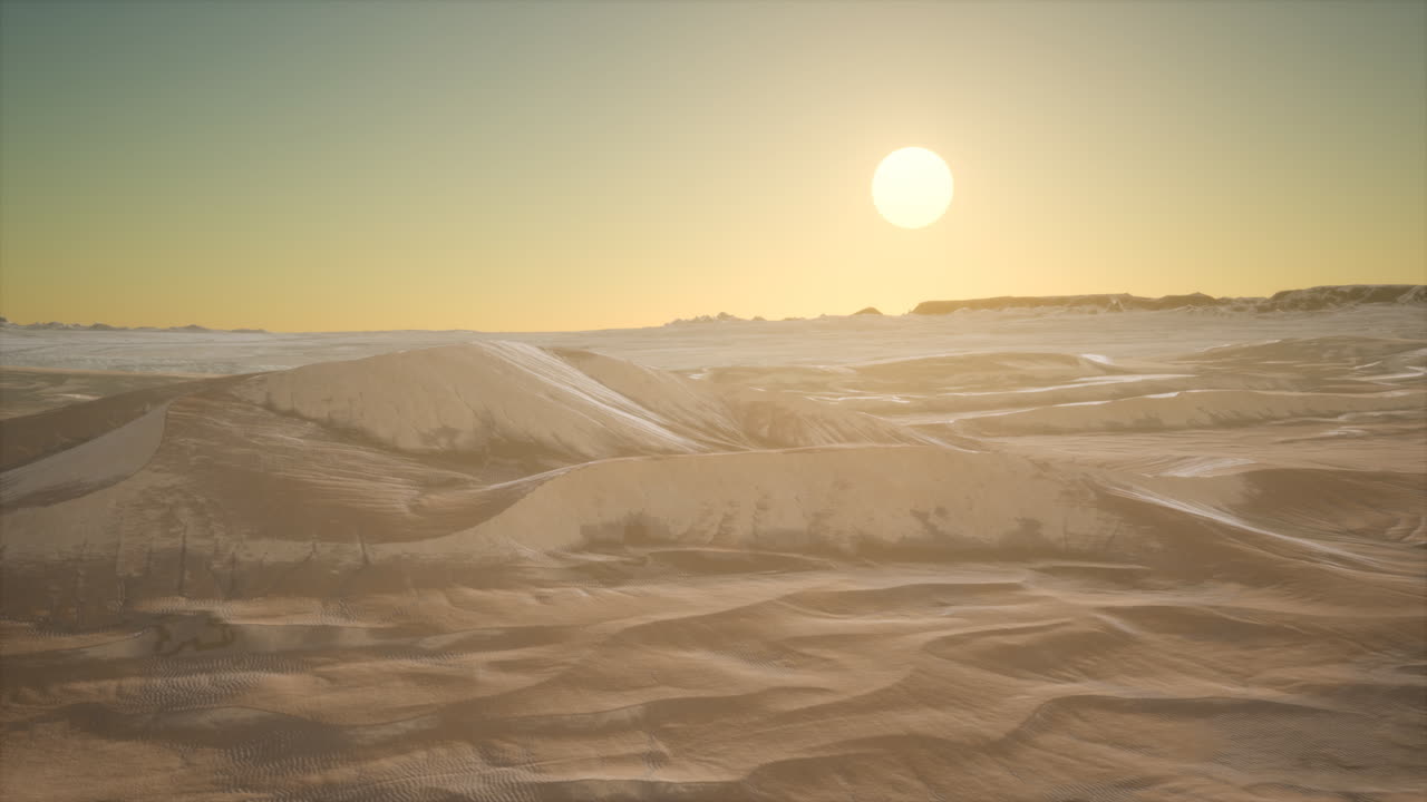 해가 지는 동안  ⁇ 은 모래 사막 모래 언덕