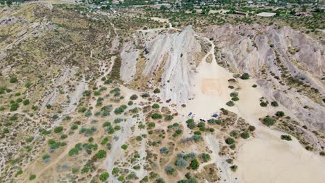 Vasquez-Rocks,-famous-filming-location-just-outside-of-Los-Angeles,-California-featuring-distinct-rock-formation