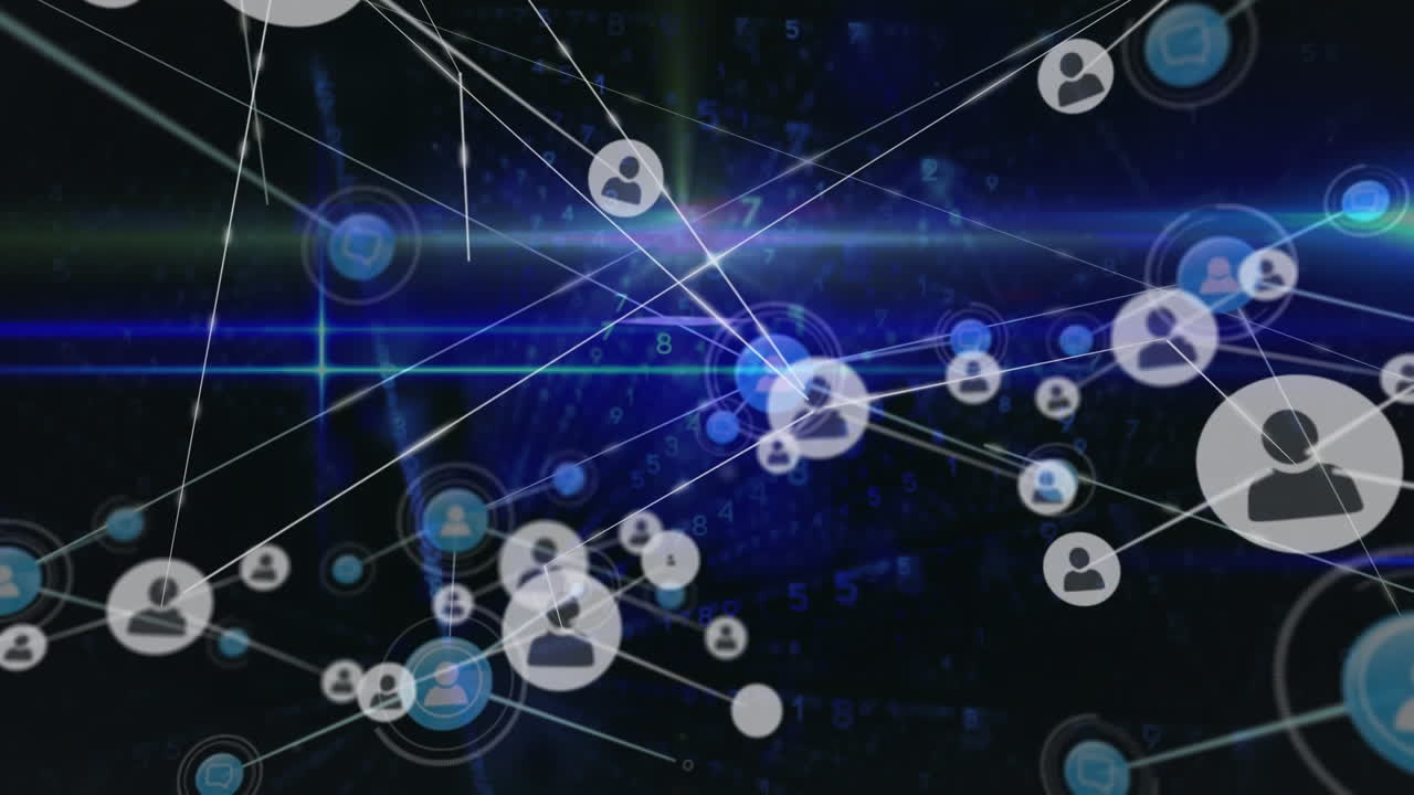animación de iconos de perfiles interconectados con líneas, destello azul brillante de la lente sobre fondo negro