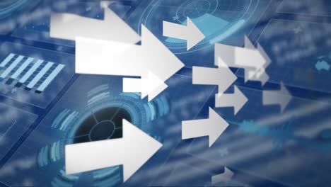 múltiples flechas que se mueven contra la interfaz digital con procesamiento de datos en fondo azul
