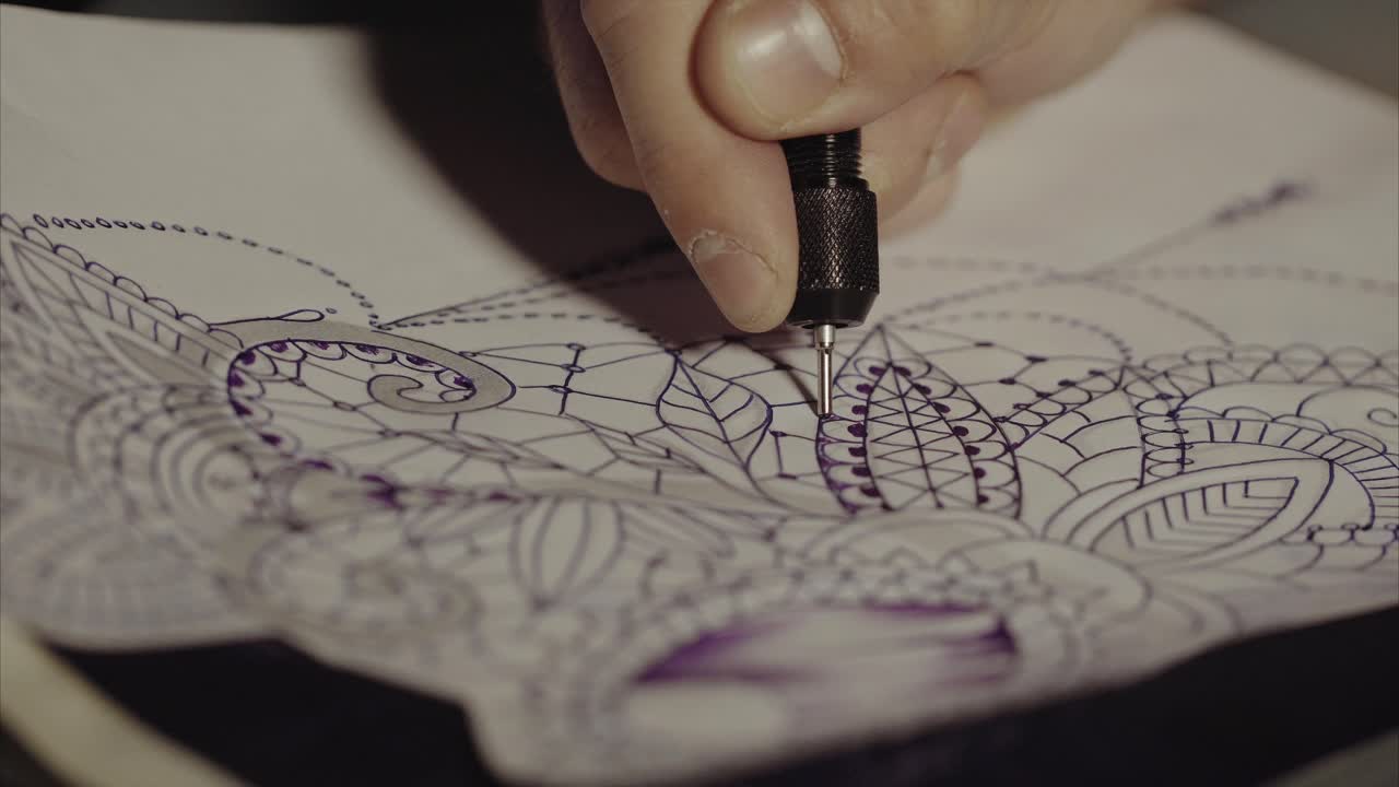 Processo di progettazione del tatuaggio