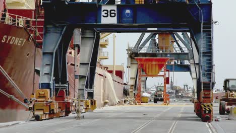 Work-going-on-at-the-Port-of-Santos,-São-Paulo