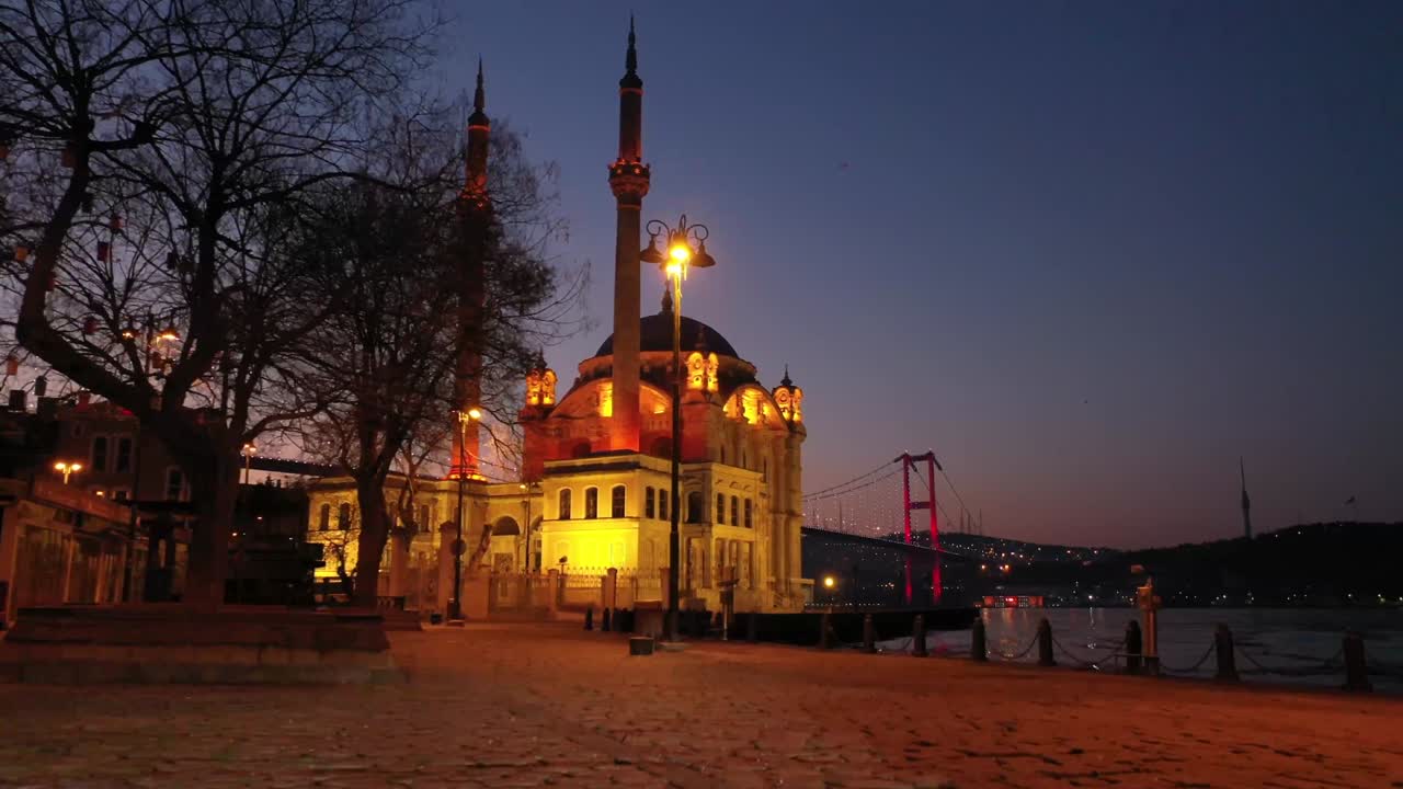 오르타코이카미, 이스탄불 드론 영상