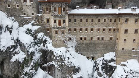 winter sumela monastery