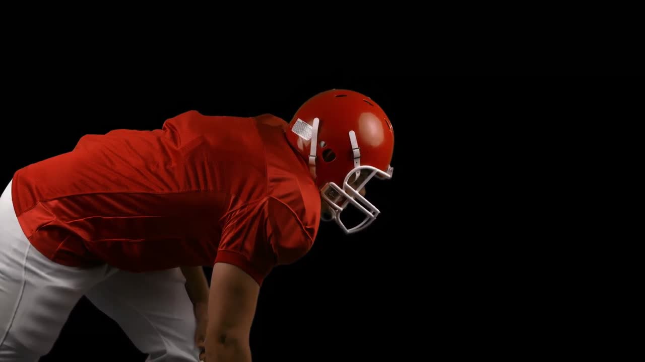 Giocatore di football americano su sfondo nero