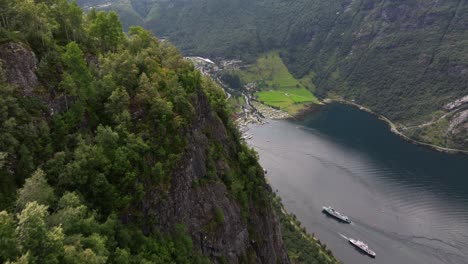 Amazing-Drone-Shot-High-Above-Geiranger,-Norway