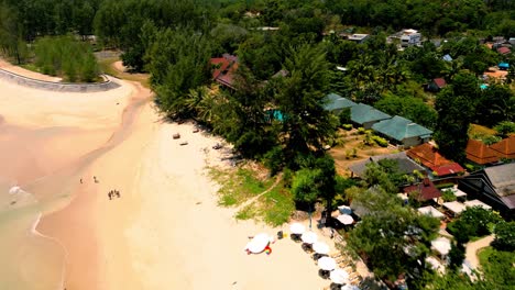 4K-Cinematic-nature-drone-footage-of-a-panoramic-aerial-view-of-the-beautiful-beaches-and-mountains-on-the-island-of-Koh-Lanta-in-Krabi,-South-Thailand,on-a-sunny-day