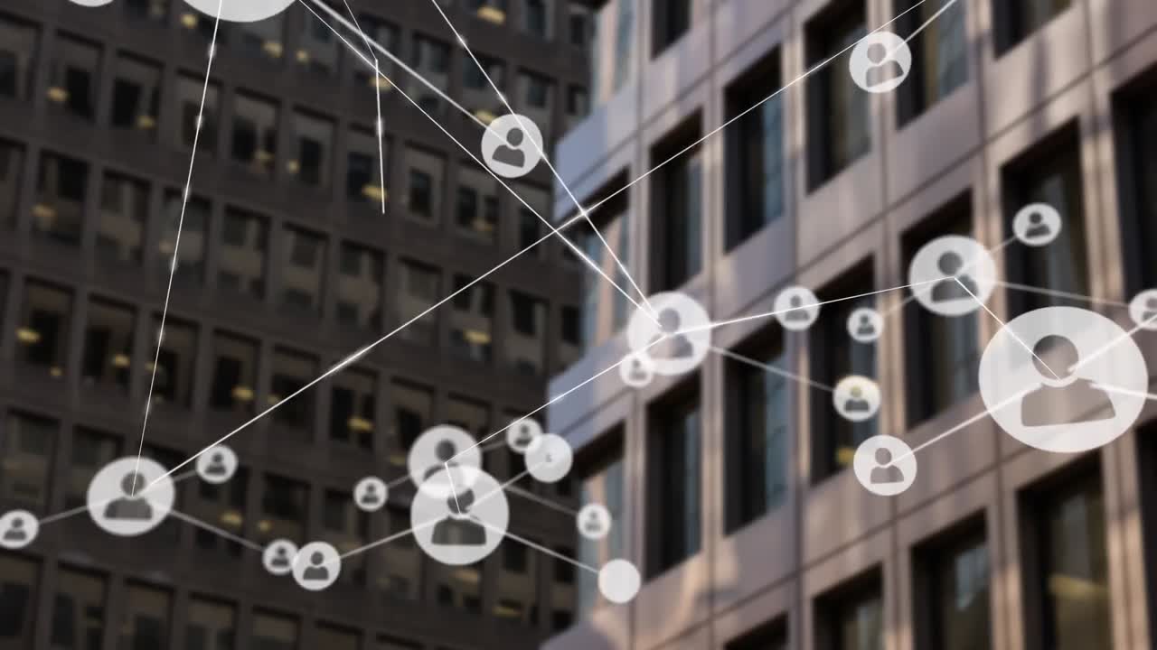 높은 건물의 낮은 각도 뷰를 통해 프로필 아이콘의 네트워크의 애니메이션