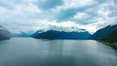 Luftaufnahmen-Schöne-Natur-Norwegen.