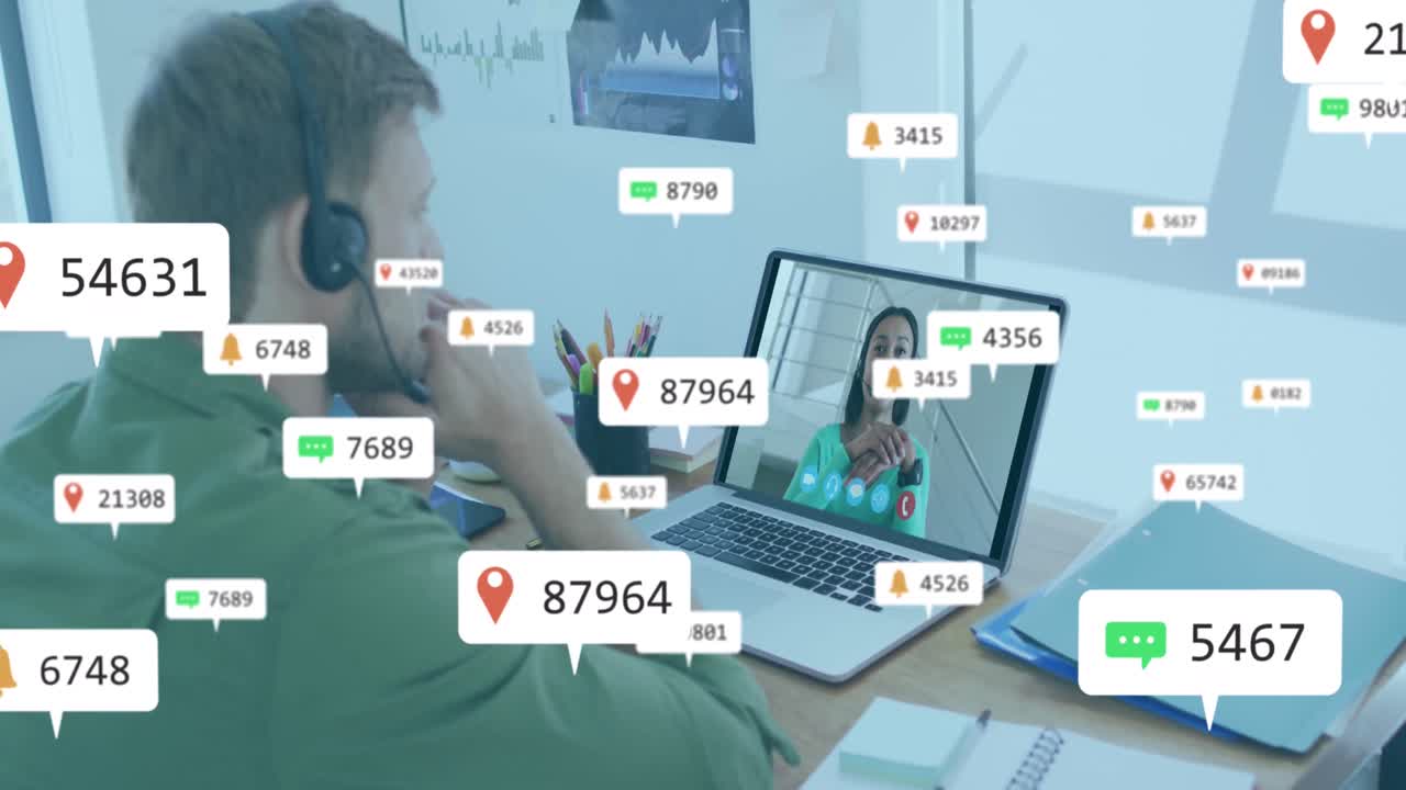 다양한 사업가들이 노트북으로 비디오 통화를 하는 미디어 아이콘의 애니메이션