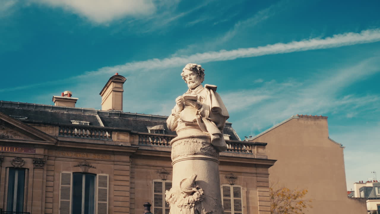 Monument in a Parisian Cityscape