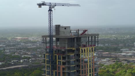 Drohnenansicht-Eines-Im-Bau-Befindlichen-Gebäudes-In-Houston