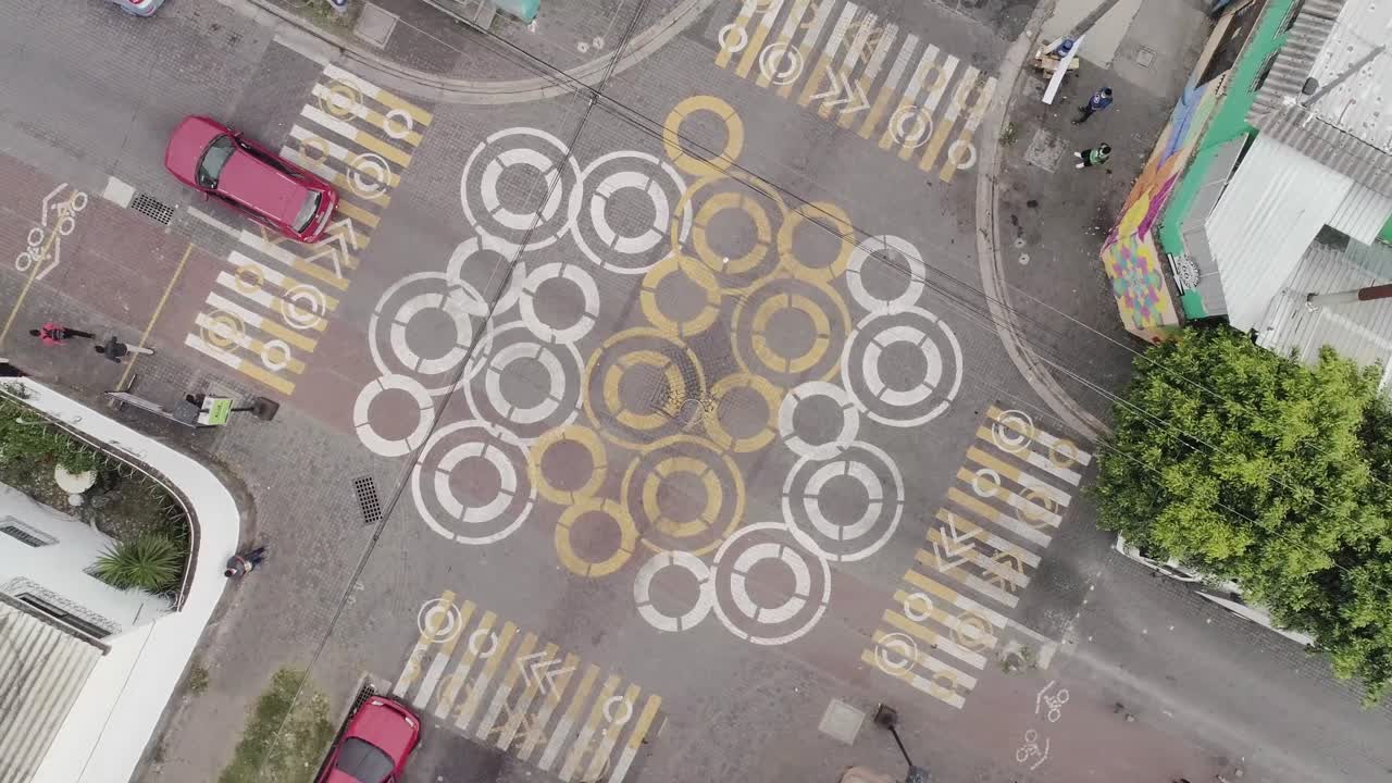 산타 테클라, 엘살바도르 시정촌의 도시 거리 - 공중 궤도