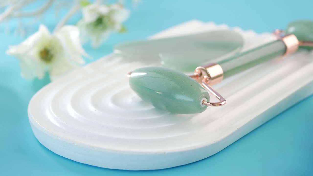 얼굴 마사지용 재드 롤러