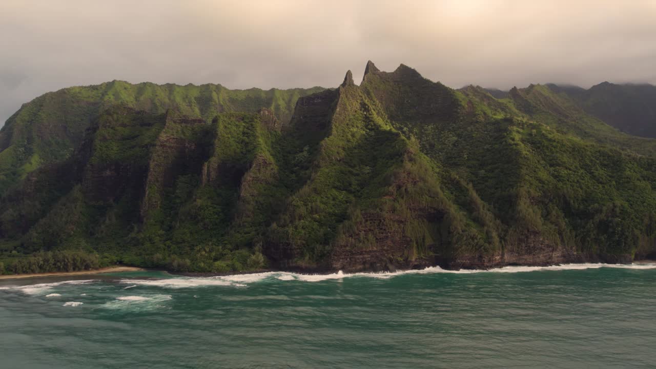 Epic dramatic footage revealing world famous Haena park, and Kalalau trail by NaPali coast