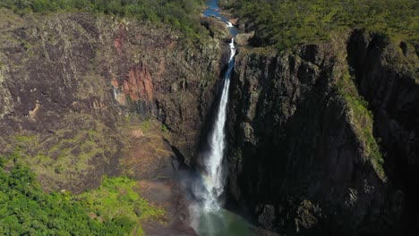 beautiful wallaman falls, horsetail waterfall, aerial pull-away reveal