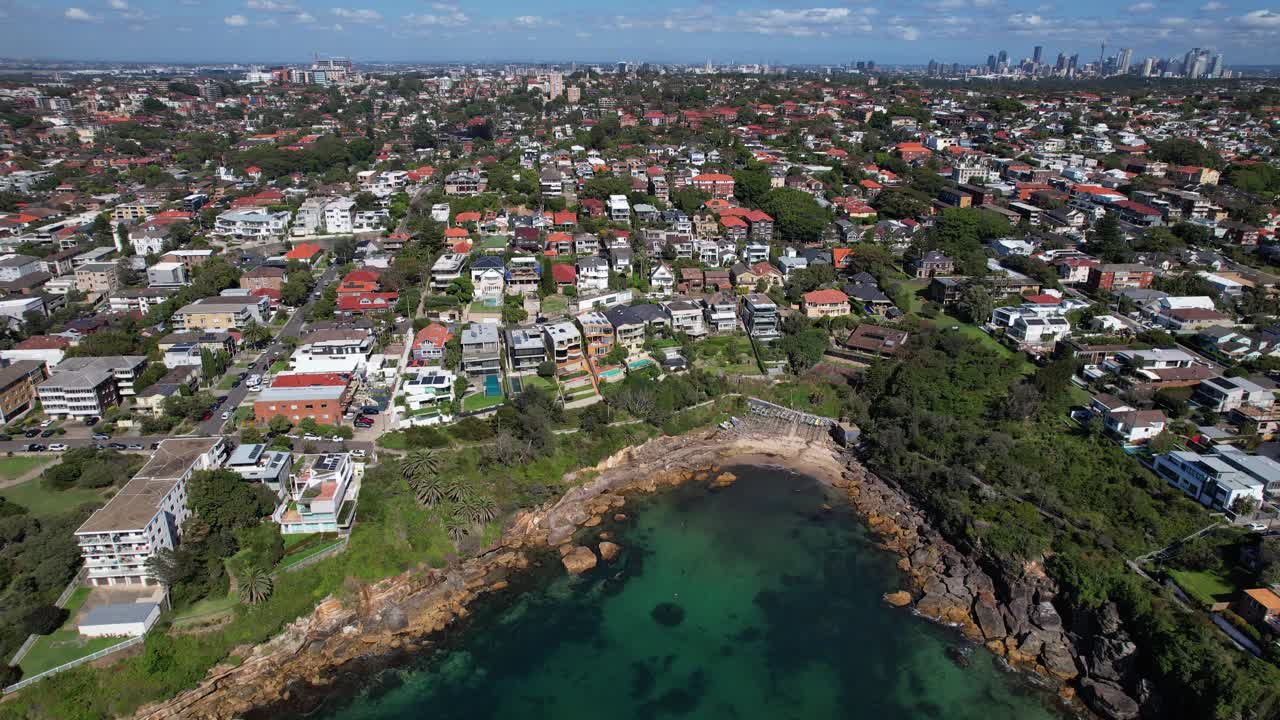 오스트레일리아 nsw 시드니에 있는 고든스 베이 (gordons bay) 의 공중 촬영