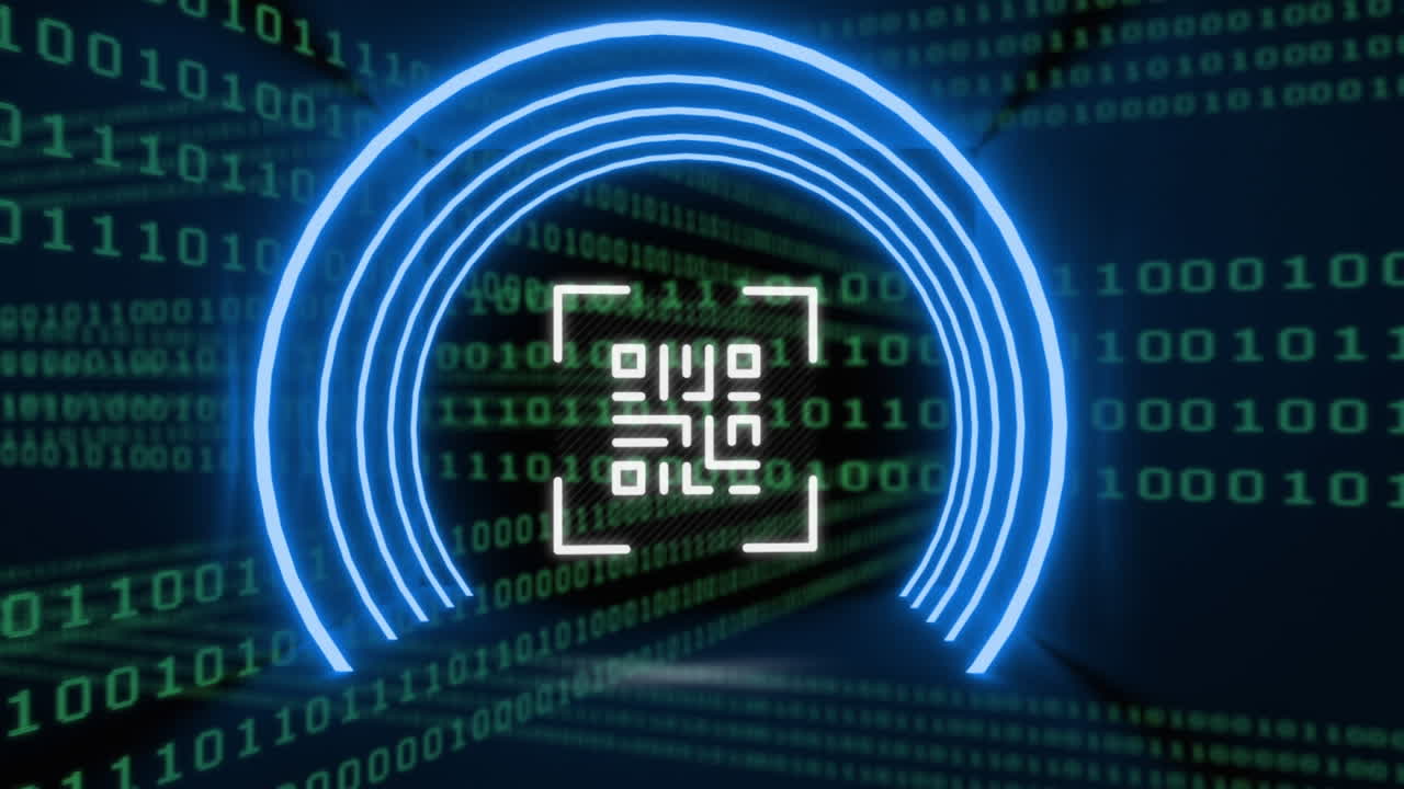 animación digital de código qr brillante contra el procesamiento de datos de codificación binaria en fondo negro
