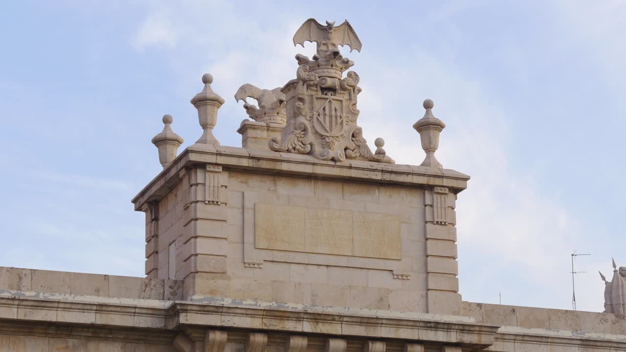 день светло-голубое небо испания здание 4k валенсия