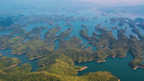 el archipiélago de đùng tà visto desde el cielo en vietnam asia