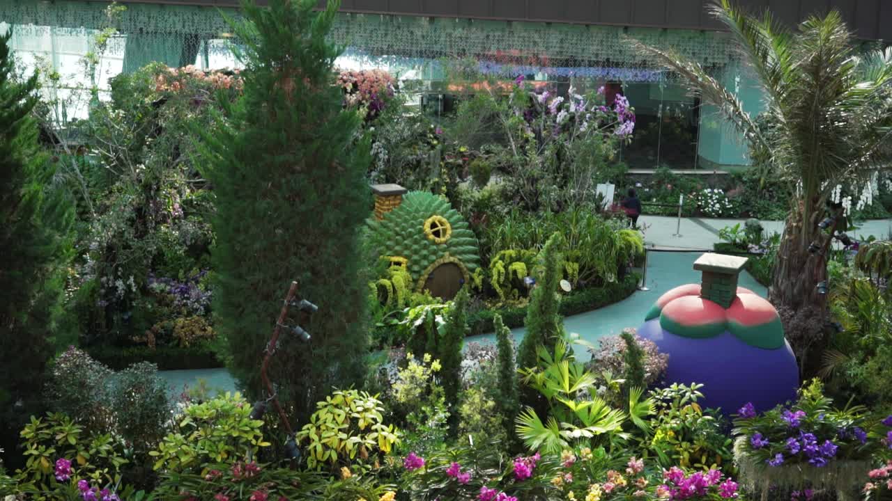inside flower dome gardens by the bay singapore