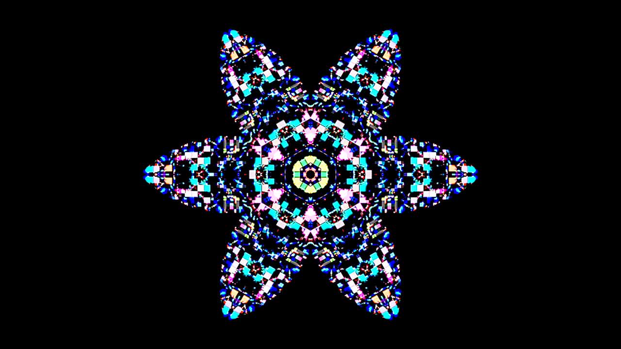 아름답고 추상적인 칼레도스코프, 빛나는 빛, 미묘한 움직임을 조절하는 빛.