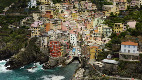 Riomaggiore,-Cinque-Terre-Italy.-Flying-towards-village