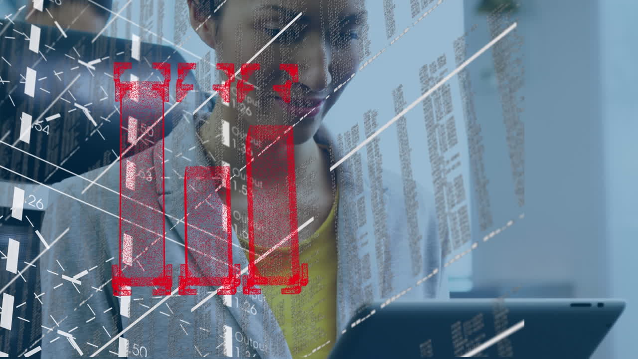 animación de números y procesamiento de datos sobre mujer de negocios usando teléfono inteligente.