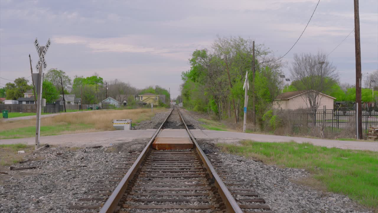 선로를 만드는 열차 트랙의 pov