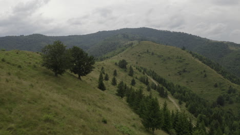 Aufnahmen-Von-Bergdrohnen,-Die-Mit-Der-DJI-Mavic-2-Pro-Aufgenommen-Wurden