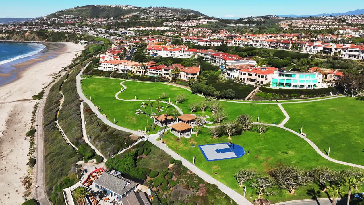 parque de la playa de salt creek en el acantilado en dana point, california, estados unidos