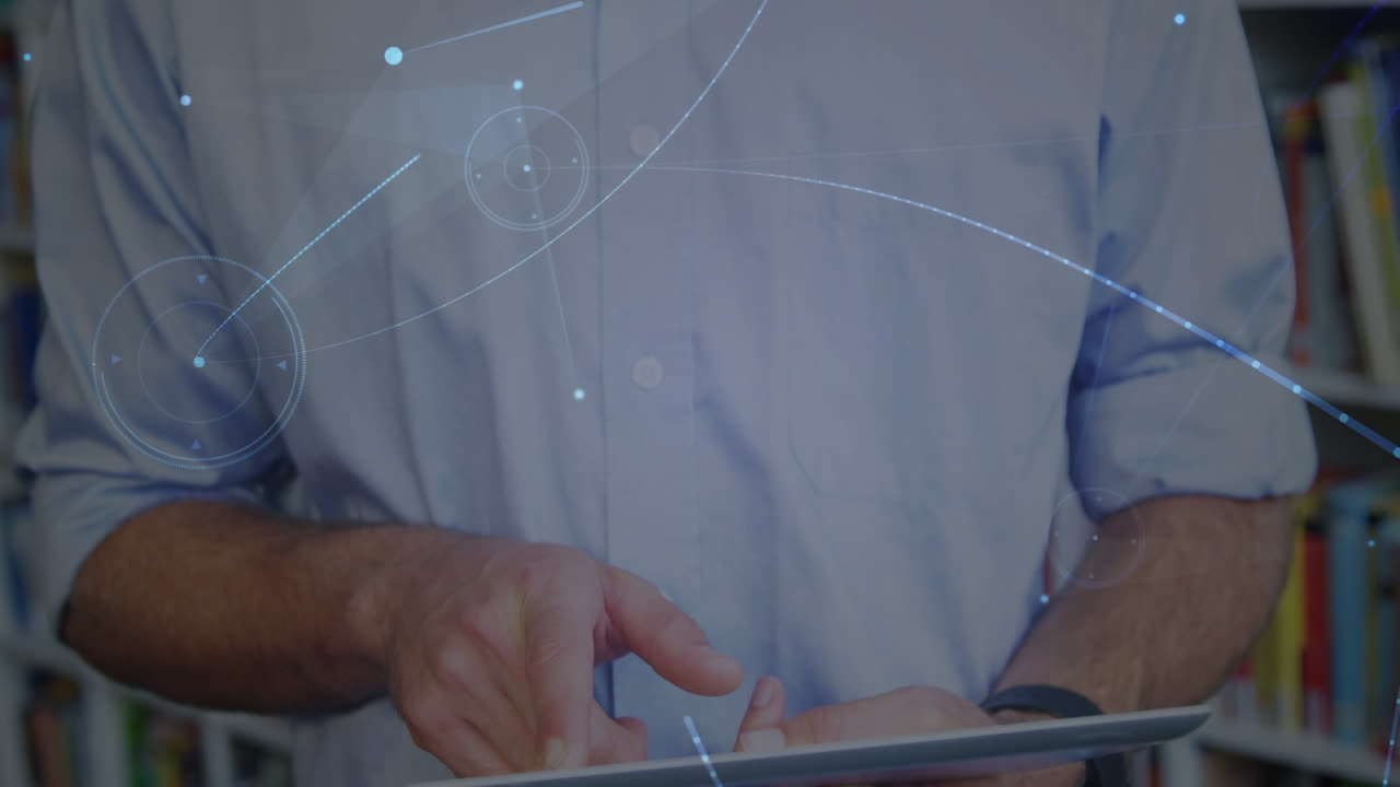 animación de la red de conexiones sobre el hombre caucásico usando la tableta
