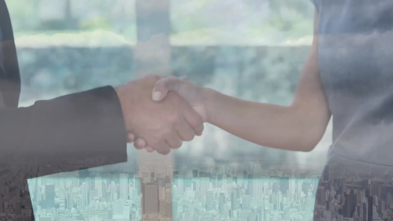 animación de un hombre de negocios apretando la mano sobre el paisaje urbano