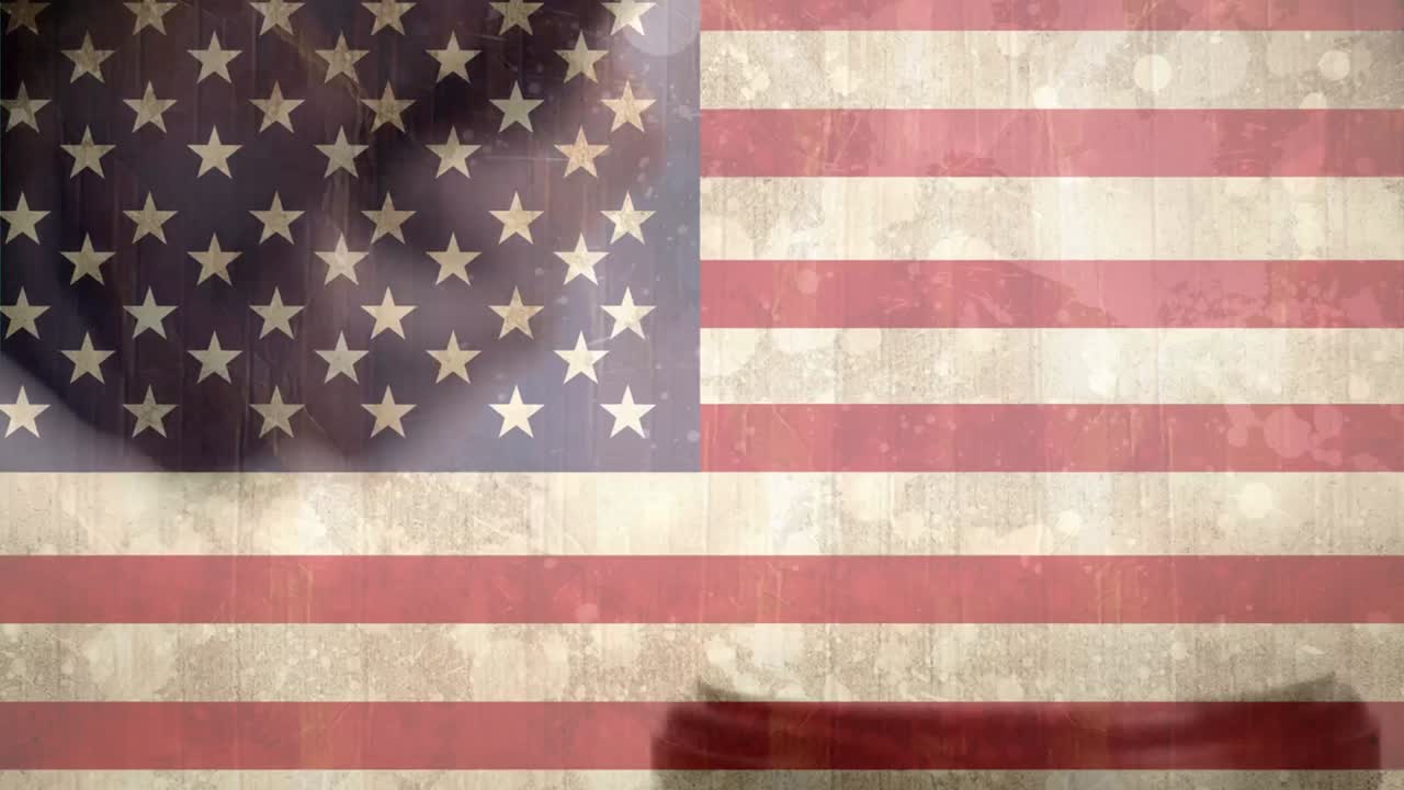 animación digital de la bandera estadounidense y el martillo 4k