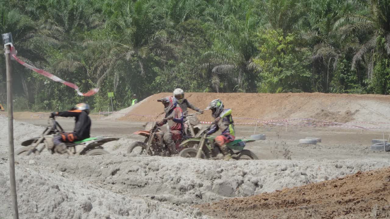Serikin Bau Motocross,Dirt Bike Race,Kuching,Borneo.