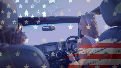 Animation-Der-Flagge-Der-USA-über-Glücklichen,-Unterschiedlichen-Frauen-Im-Auto-Am-Strand-Im-Sommer