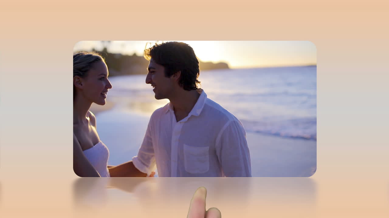 손으로 선택된 신혼여행에 있는 연인들의 몽타지