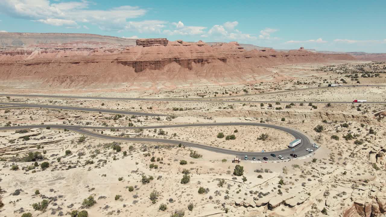 A landscape in the American canyon desert road