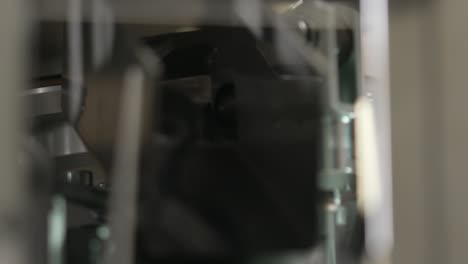 la perfección del prensado: revelando la precisión de la fabricación de vinilo