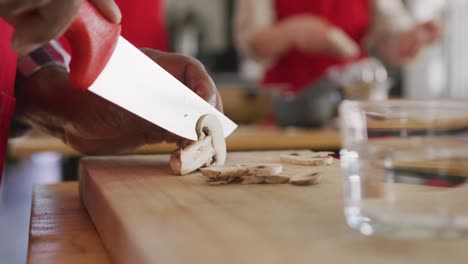 Chef-cutting-mushrooms