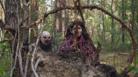 monsters en goblins in het bos, kinderkamp