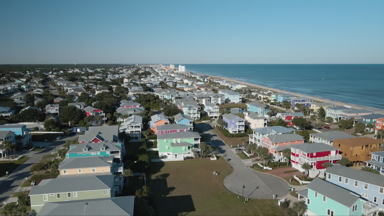 쿠레 해변 북부 캘리포니아를 패닝하는 넓은 조감도