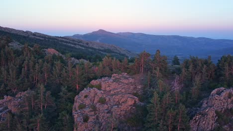 right-to-left-Aerial-drone-view-of-mountain-landscape-in-northern-Madrid,-Spain