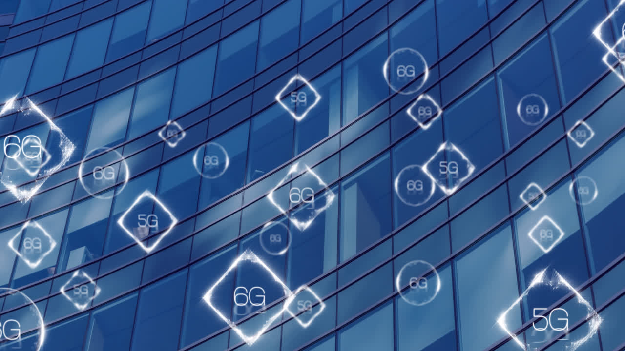 도시 풍경 위의 5g 텍스트와 연결 네트워크의 애니메이션